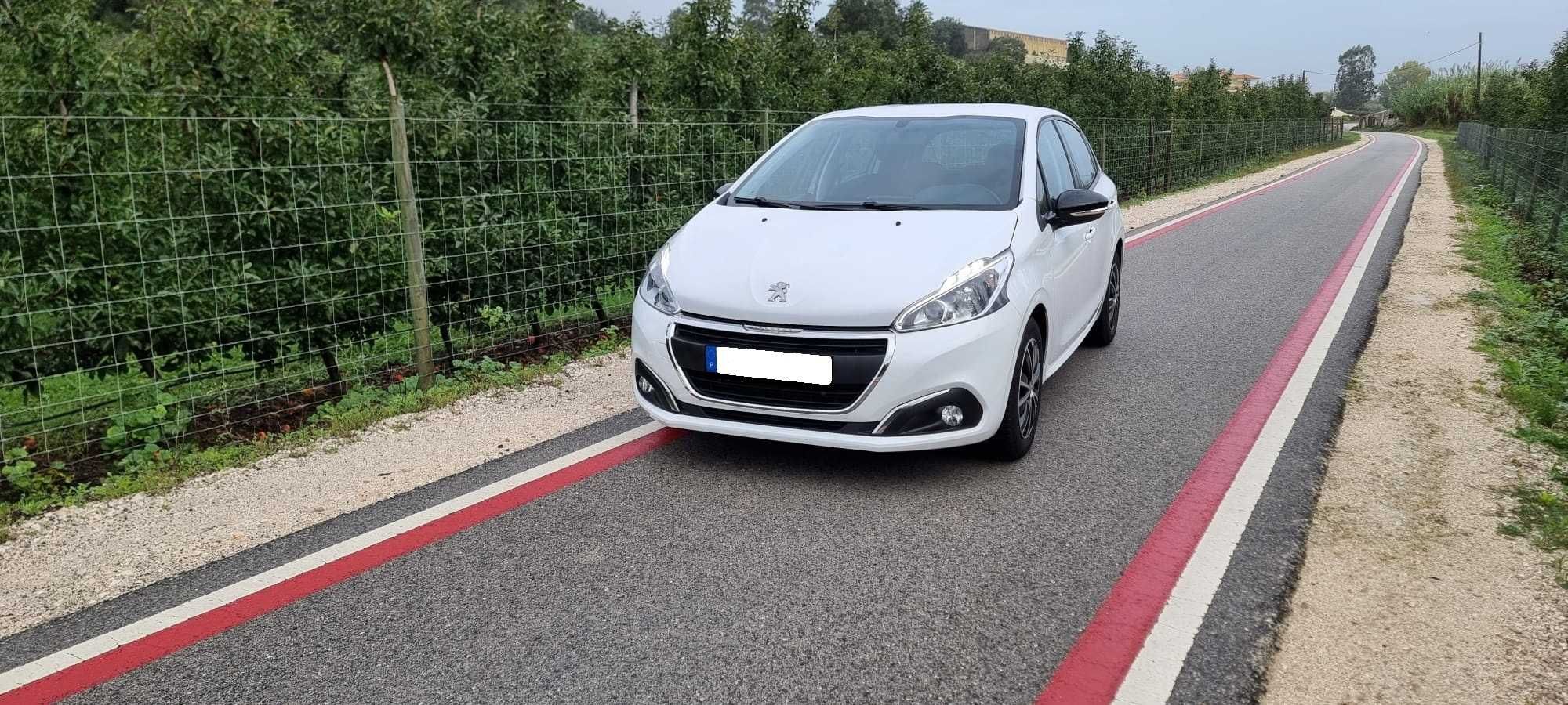 Peugeot 208 1.6 hdi