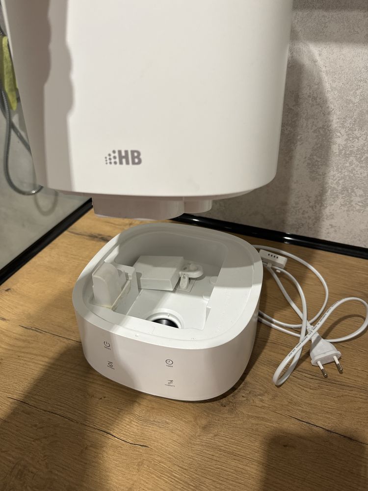 Nawilżacz ultradźwiękowy HB UH2045DW