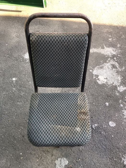 Продам б у авто крісла з маршрутки в хорошому стані