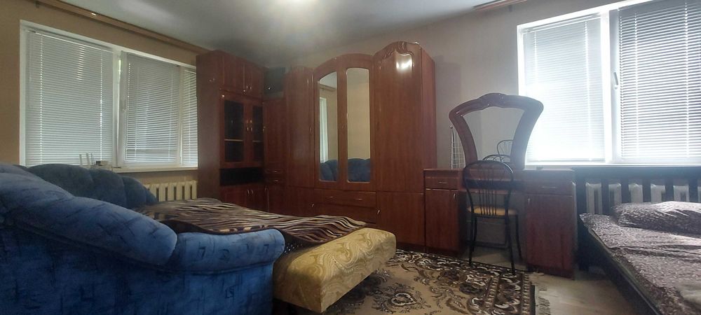 Здається подобово квартира на нижньому масиві,  в м.Васильків