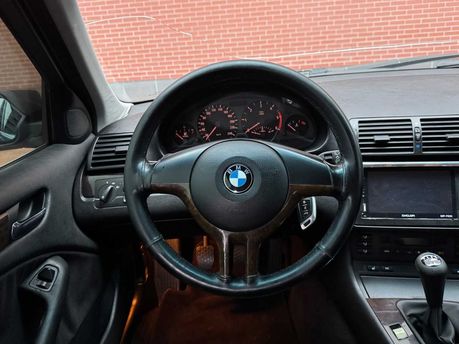 BMW 3 Series 2002 E46 Дизель