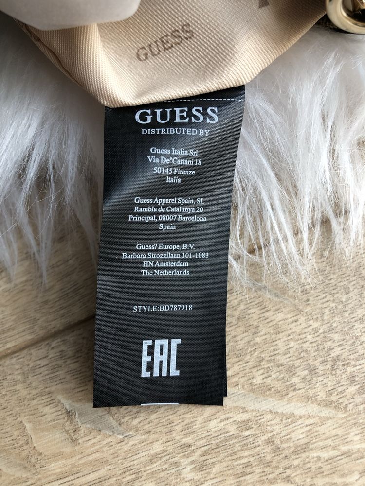 Жіноча сумка guess noelle латте