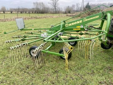 Zgrabiarka Krone swadro  42/13 4,2 m.