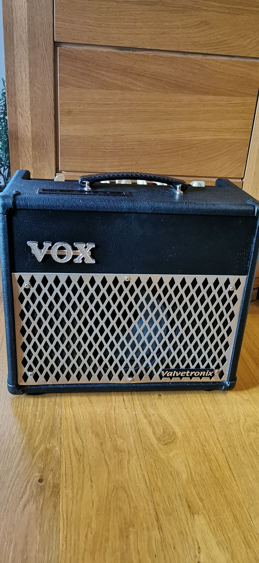Wzmacniacz VOX VT15