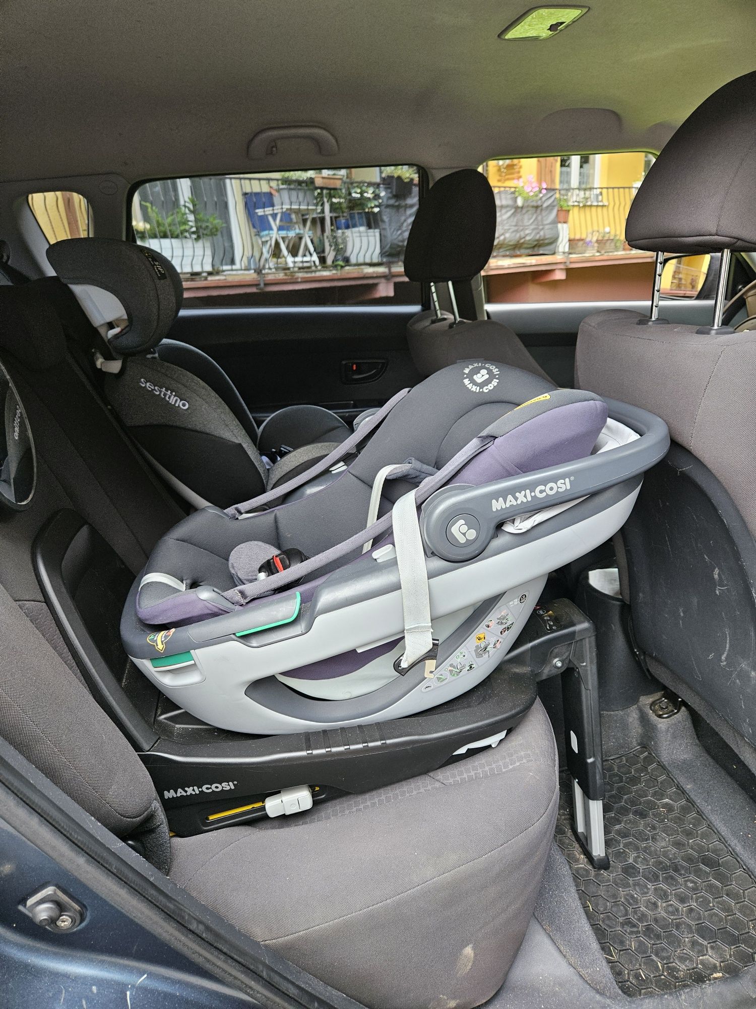 MAXI COSI CORAL  fotelik,baza,nosidełko Komplet !