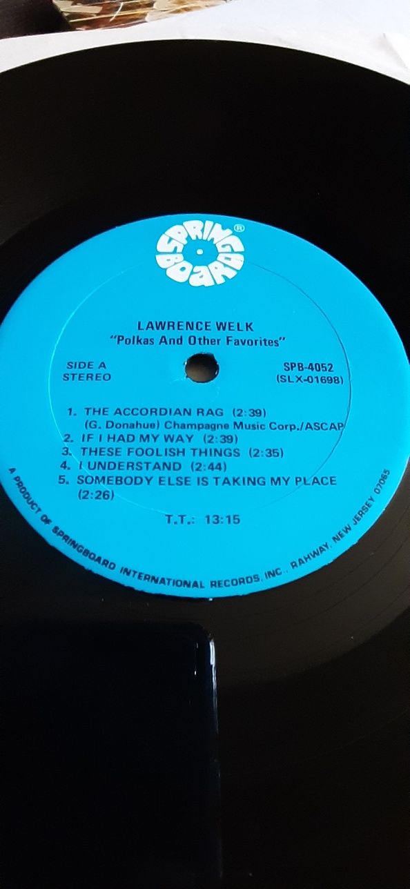 Платівка Lawrence Welk ‎– Polkas And Other Favorites.