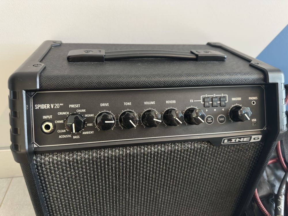 Комплект для игры на гитаре — Ibanez GRX40 + Line 6 Spider V20 MkII