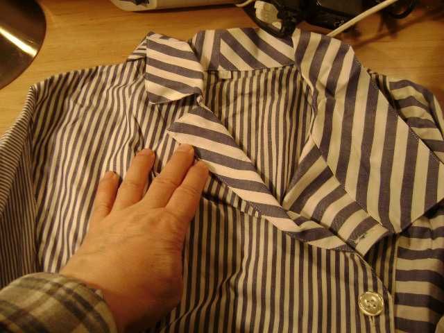 Starocie z PRL - Moda = Bluzka damska RETRO z czasów PRL XL na 170 cm