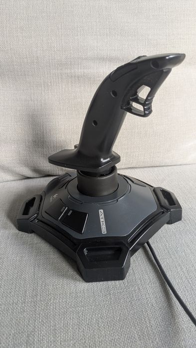Joystick Logitech attack 3