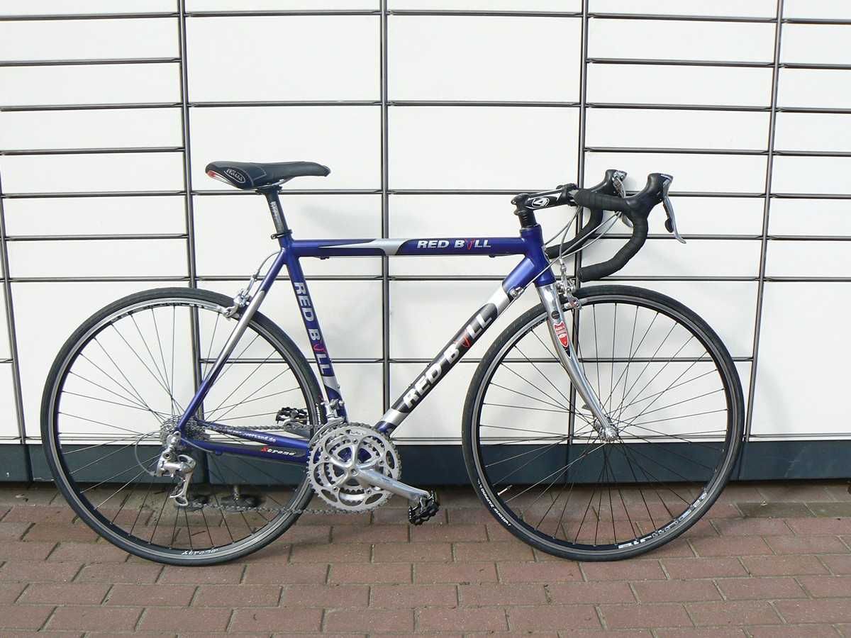 Rower szosowy RED BULL full Ultegra 3x9 / bardzo ładny stan / gwarancj