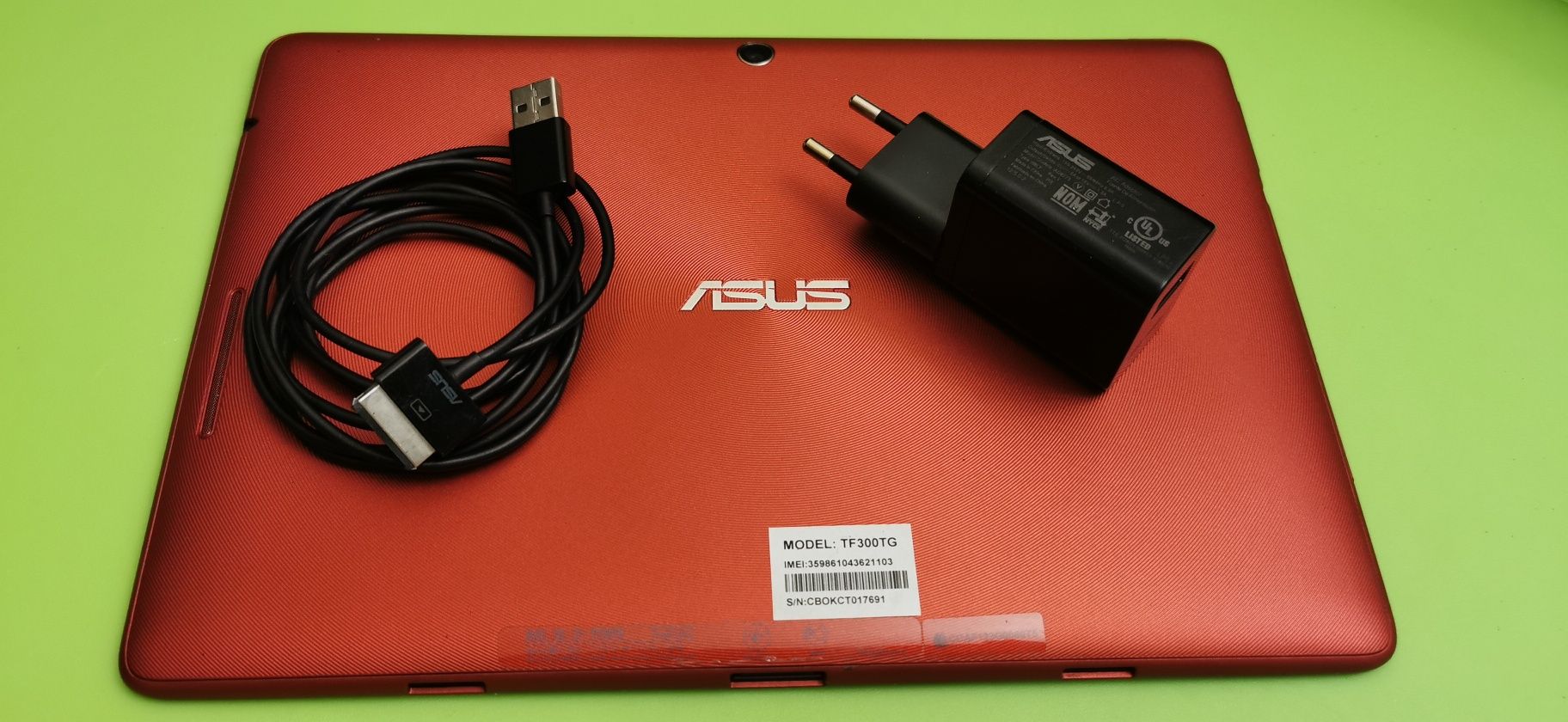 Asus TF300TG 32gb 3G в идеальном состоянии!