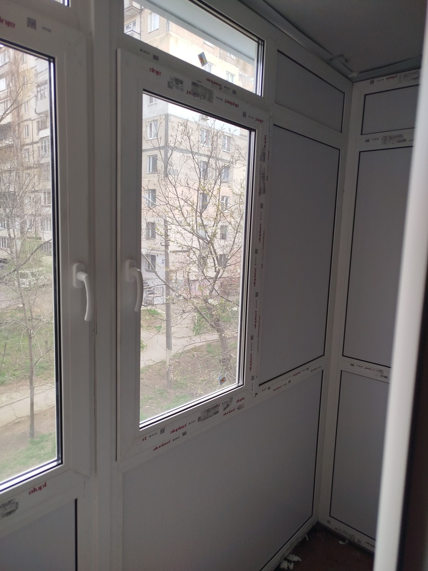 Виготовлення установка ремонт вікон та дверей