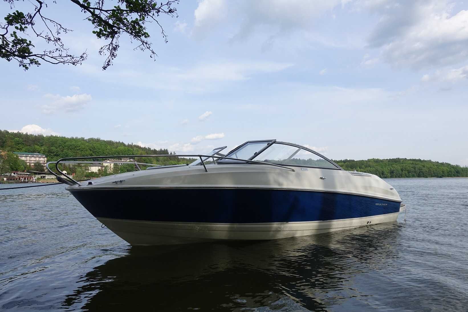 Motorówka Jacht Motorowy Bayliner 702 4.3 Mpi 2011 rok 150 motogodzin