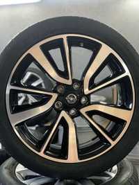 Диски 5x114.3 R19 Nissan Rogue Qashqai X-Trail з шинами