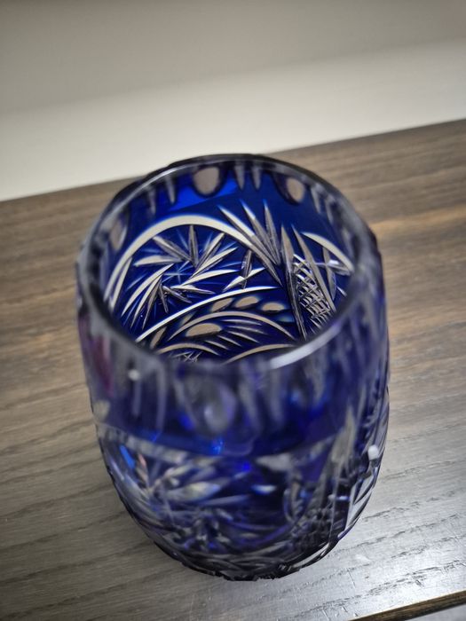 Wazon kryształowy kobaltowy chabrowy niebieski flakon
