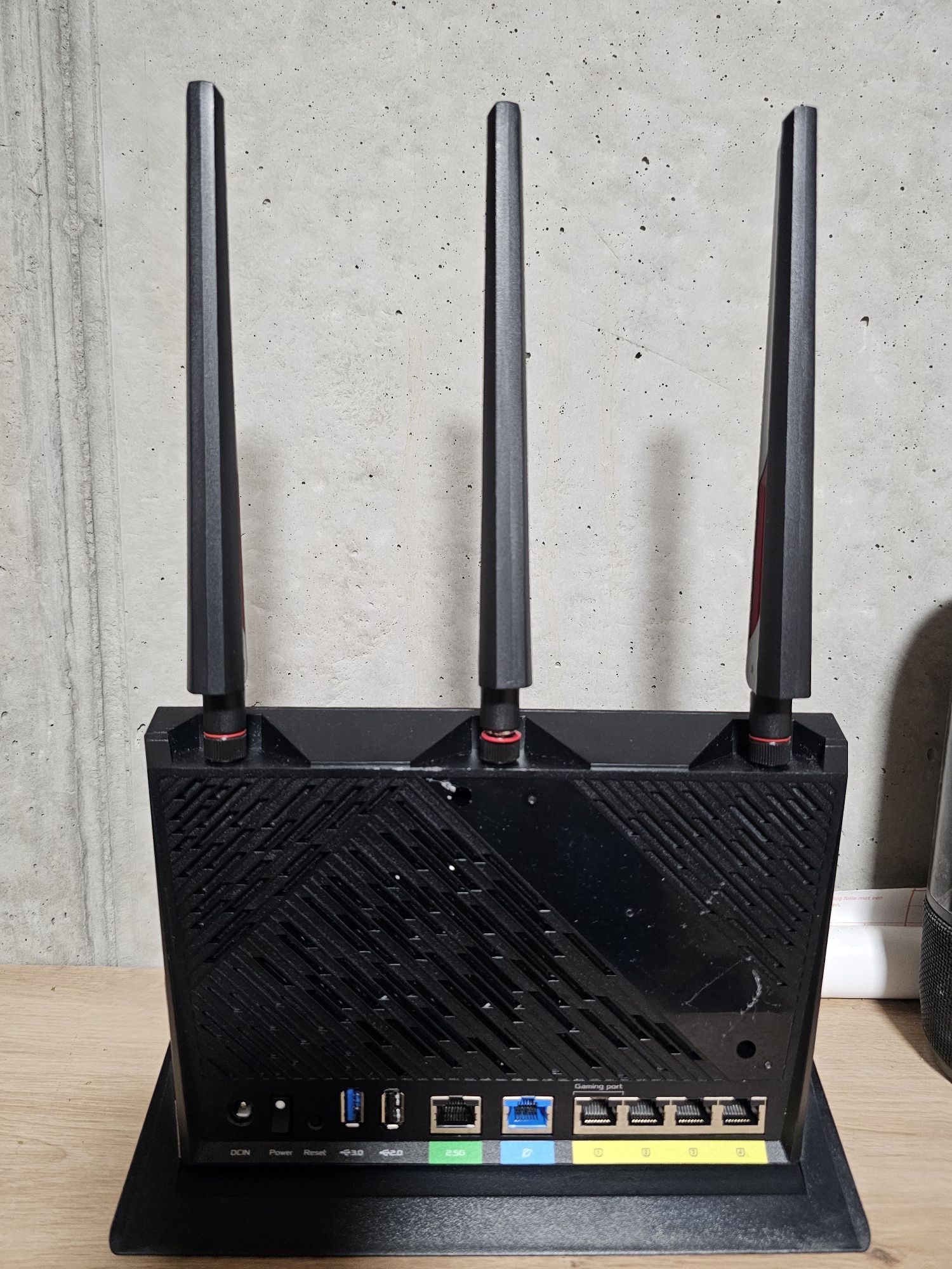 Бездротовий маршрутизатор роутер ASUS RT-AX86U Pro AX5700 VPN Mesh