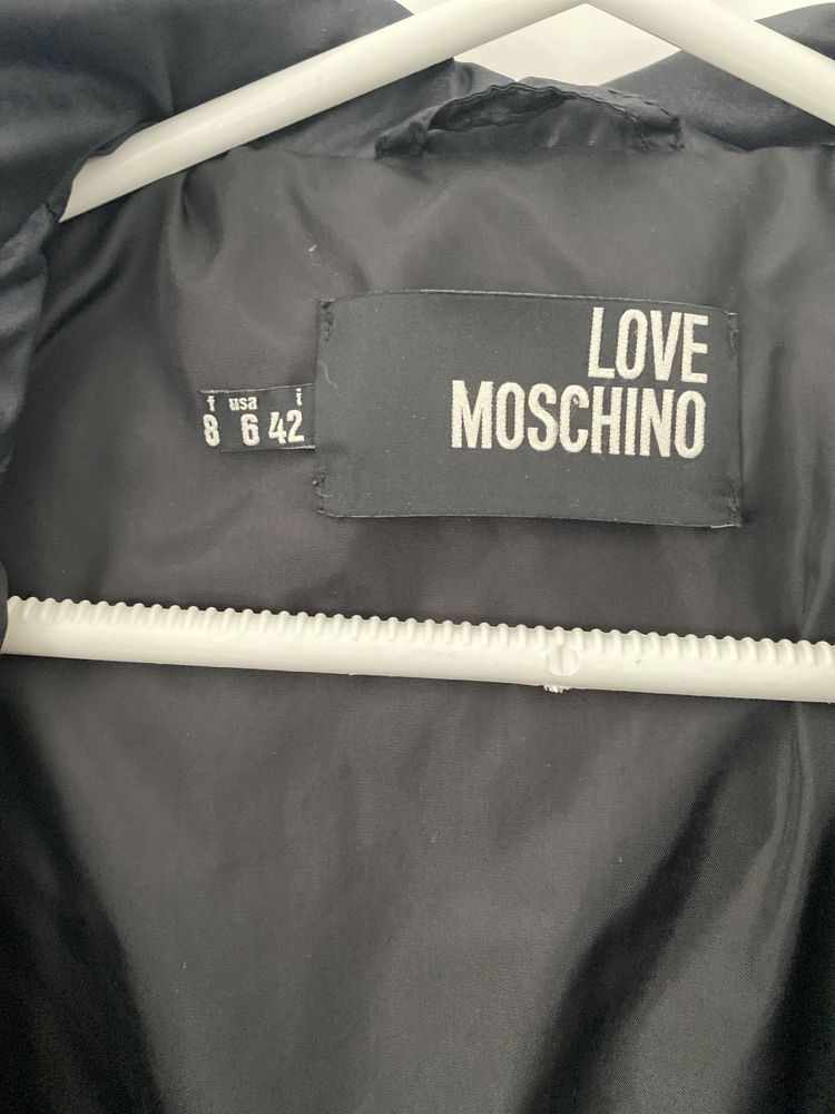 Casaco Love Moschino Preto