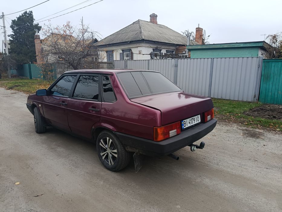 Продам ваз 21099 в хорошем состояние
