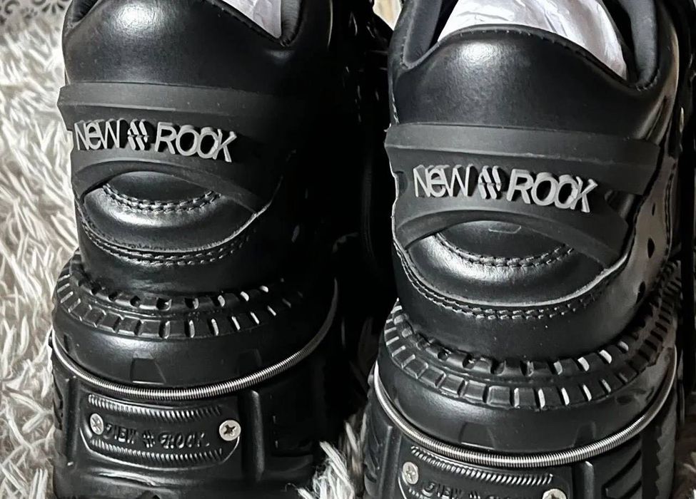 Кросівки New Rock