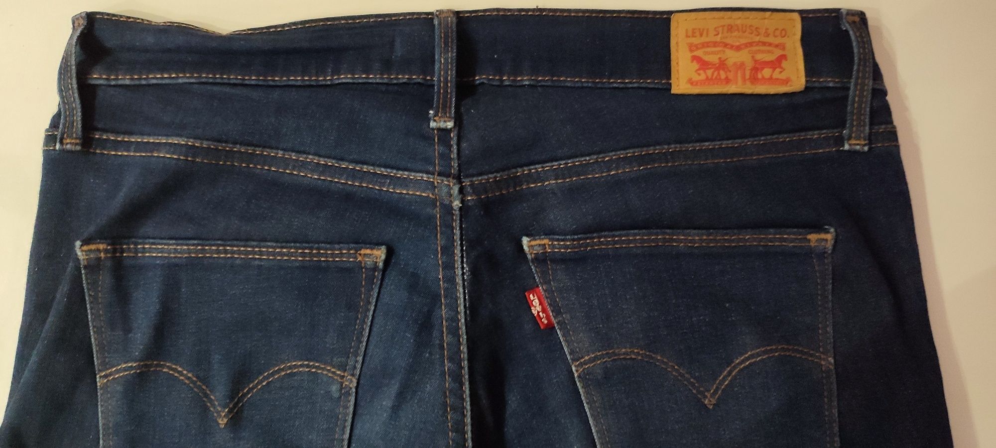 Spodnie jeansowe Levi's roz L W 30 L 32
