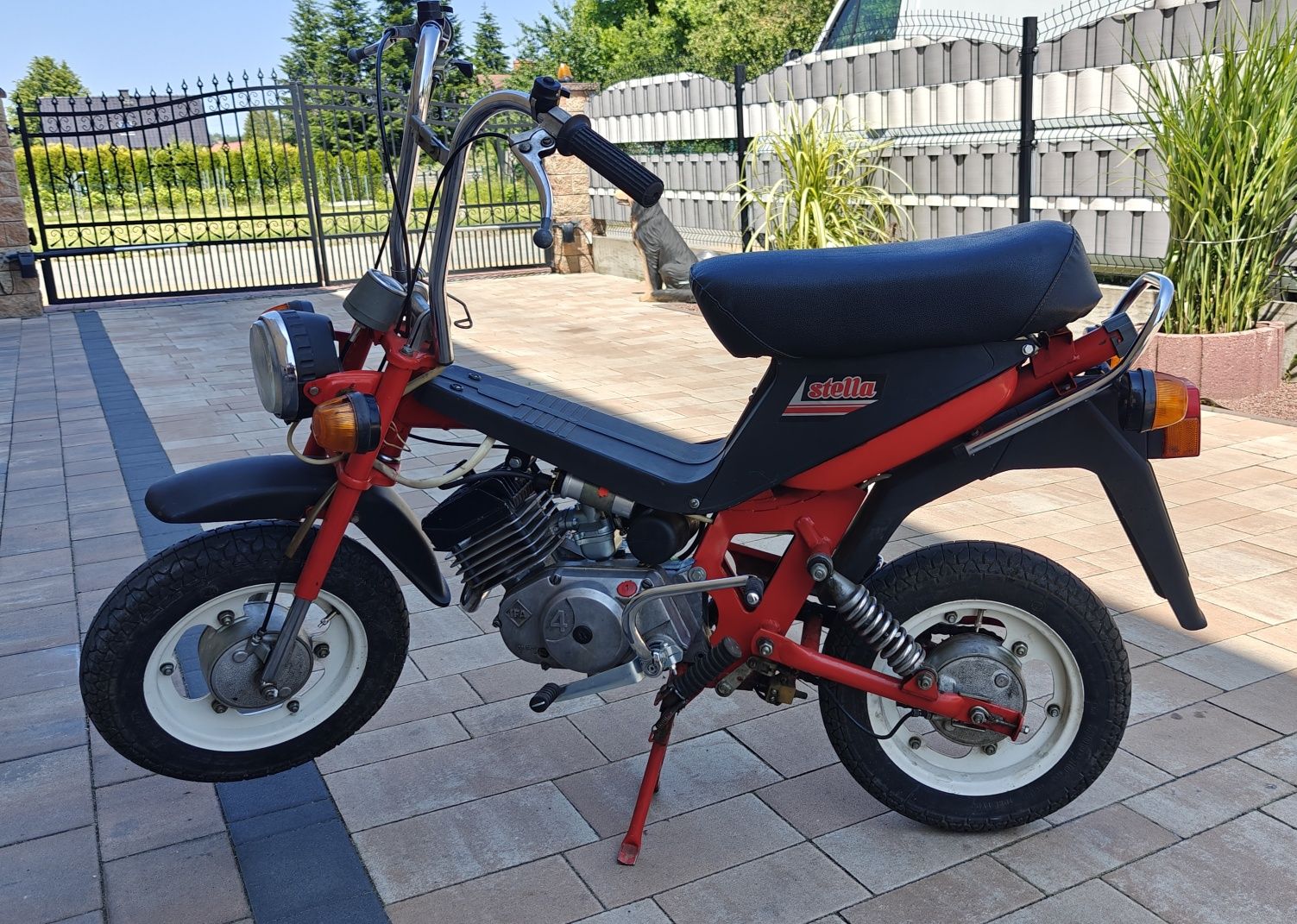Stella z 1993 roku, silnik Simson 4b.
