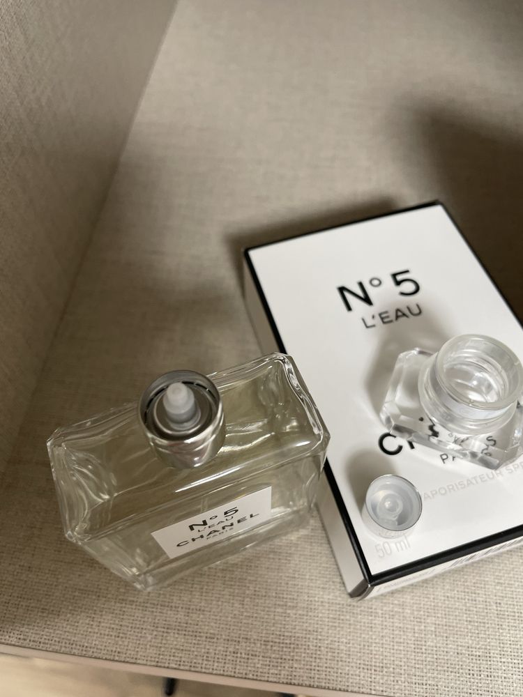 Парфумована вода Chanel 5 L’Eau 50ml + подарунок