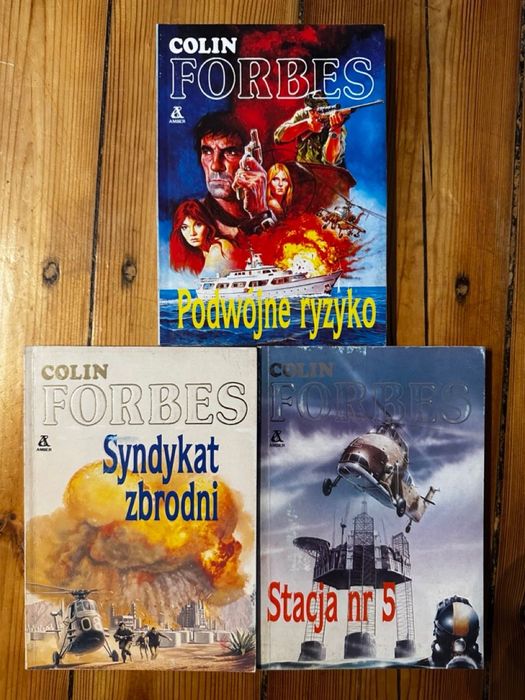 Colin Forbes x3: Podwójne ryzyko, Stacja nr 5, Syndykat zbrodni