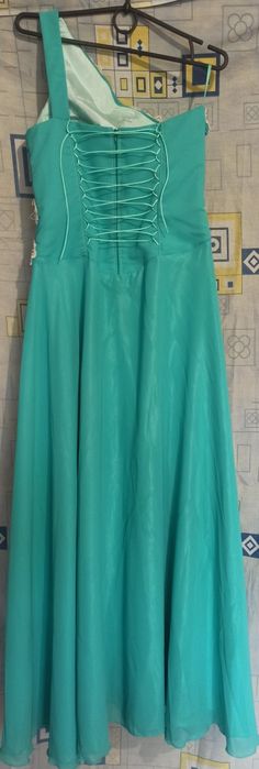 Вечірня/випускна сукня