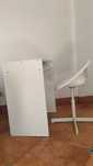 Conjunto mesa e cadeira giratória para crianças