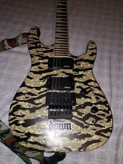 Електрогітара JACKSON X Series Soloist™ SLX DX Camo