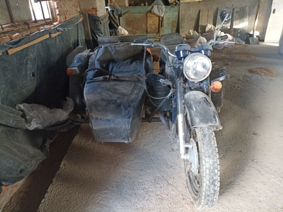 MT 10 мотоцикл на ходу.