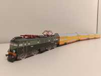 Model kartonowy pociąg lokomotywa expresowy zabawka EP07 IC PKP Interc