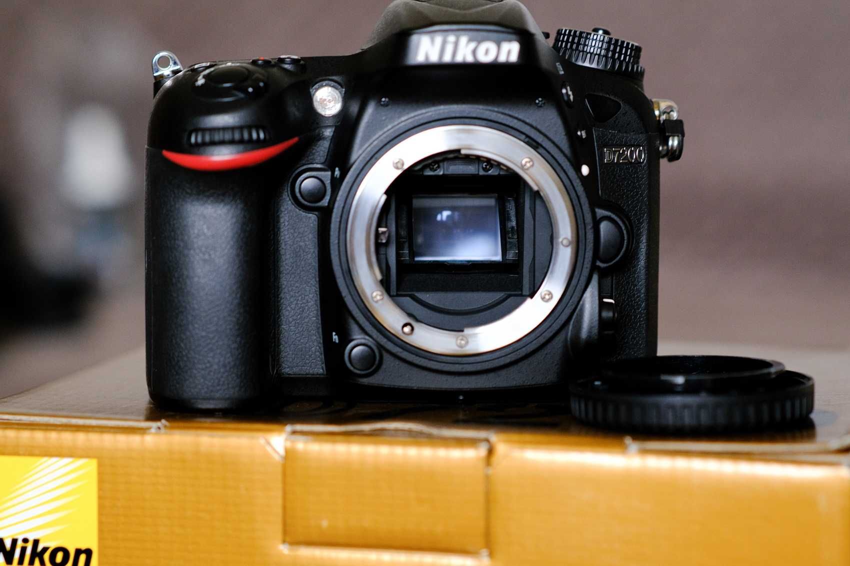 Nikon D7200 body - 1800 zł