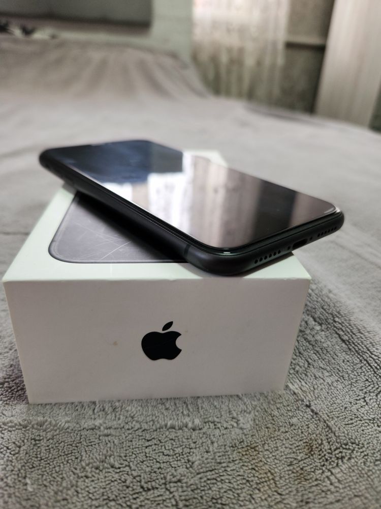 iPhone 11 128gb Newerlock