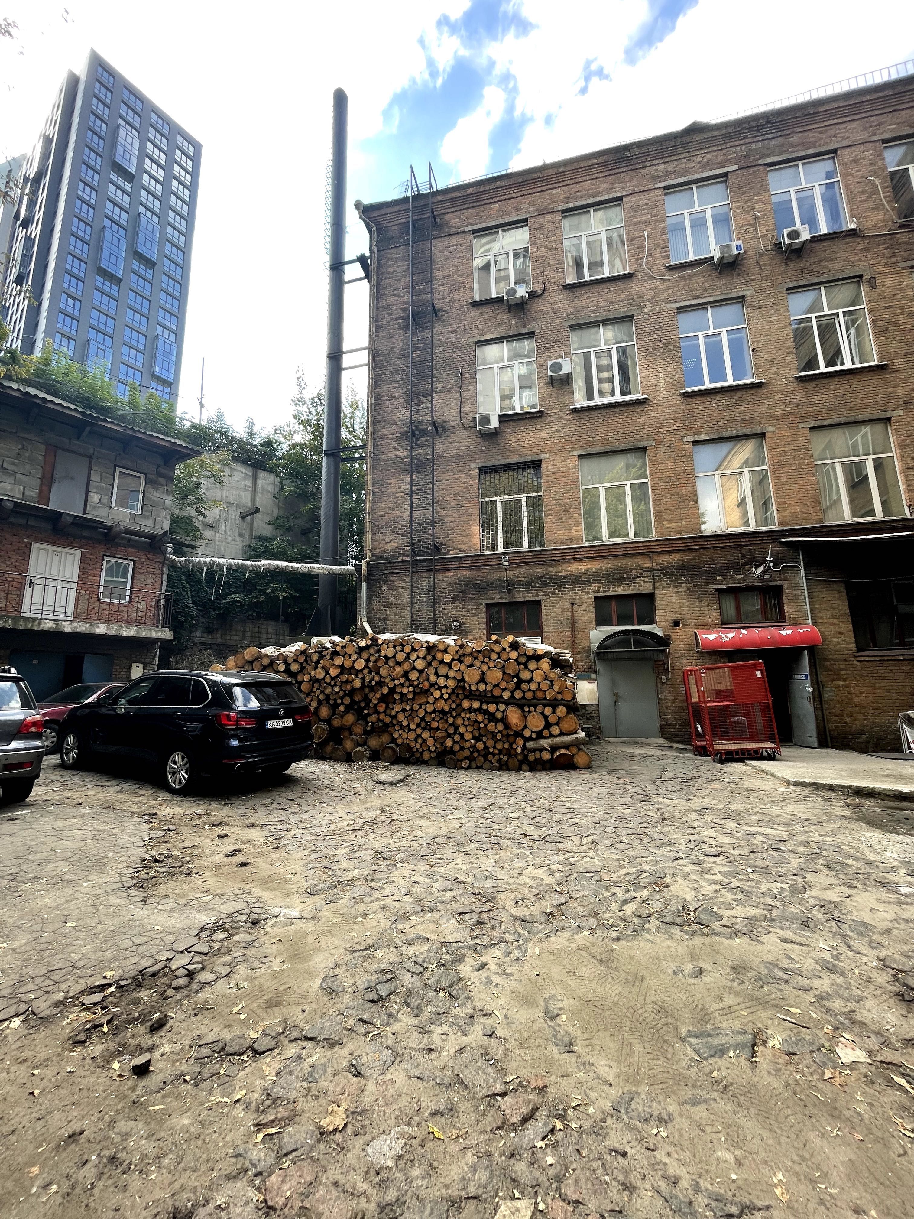 ТОП! Фасадна Будівля Подол Глибочицька Під Офіс Клініку 4200м2 без%