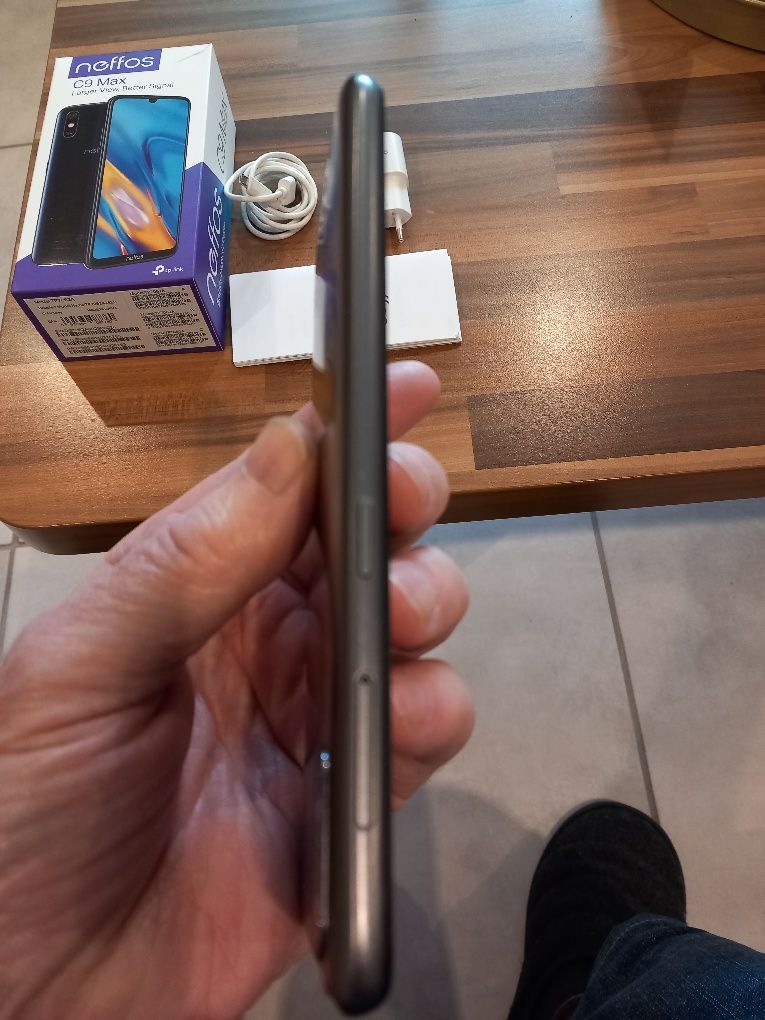 Telefon komórkowy Neffos C9 Max
