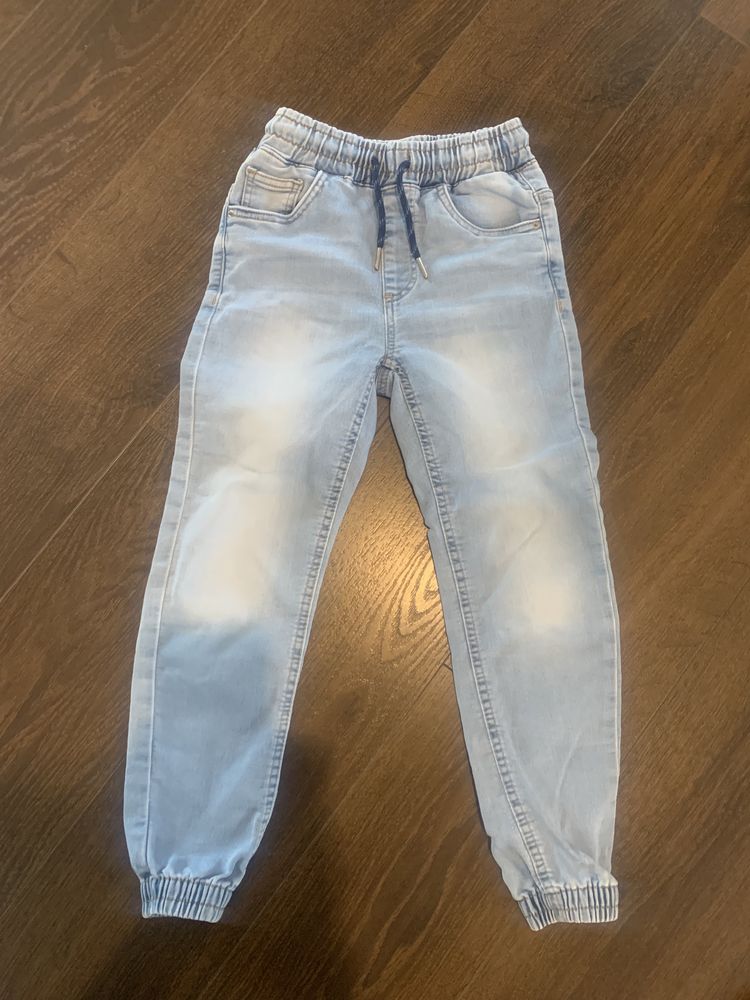 Spodnie jeansy Reserved rozm.134