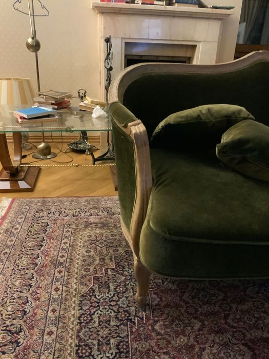 Диван Італія  / Sofa in Walnut Wood Carved