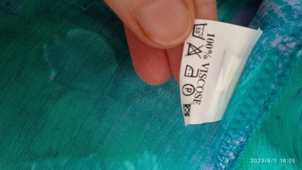 Сарафан з віскози, з відкритою спиною