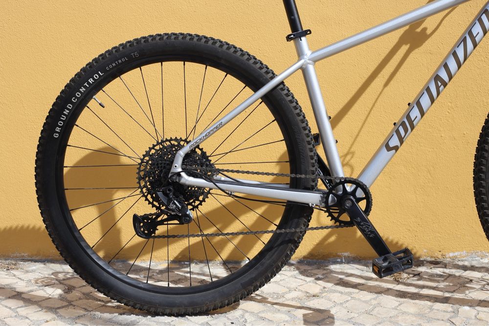 Specialized Rockhopper Expert size L 2025