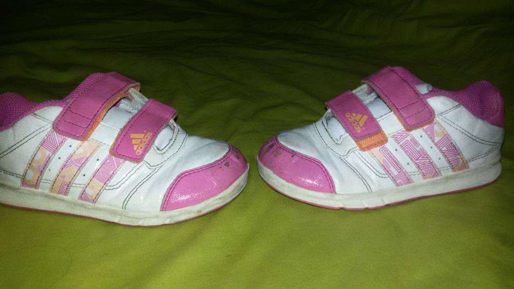 Tenis Adidas para Menina
