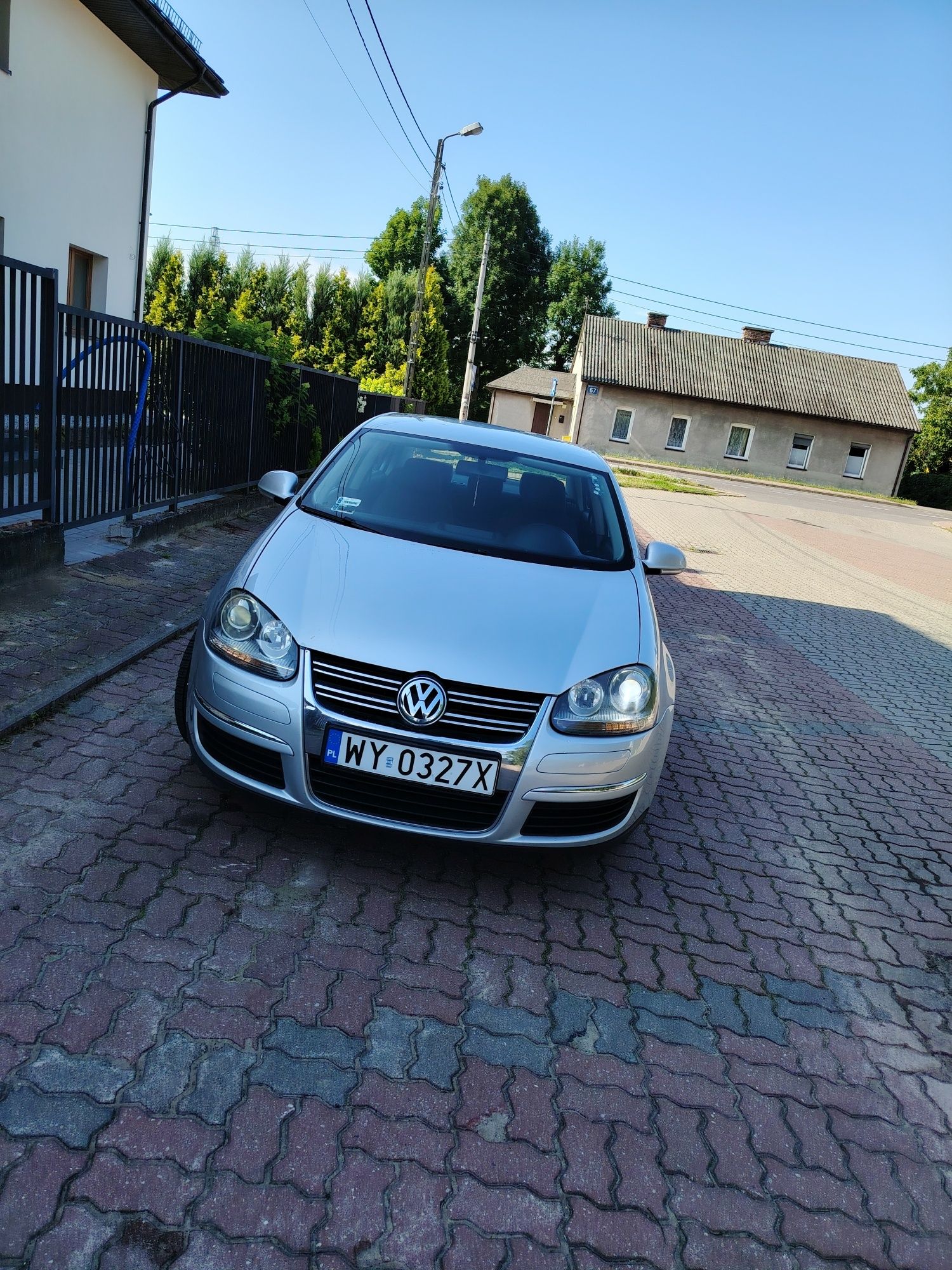 Volkswagen Jetta 1,6 benzyna przebieg   112 tys km