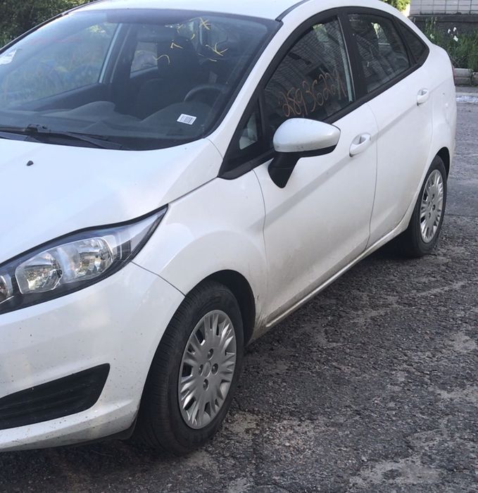 Радиатор ford fiesta mk7 1,6