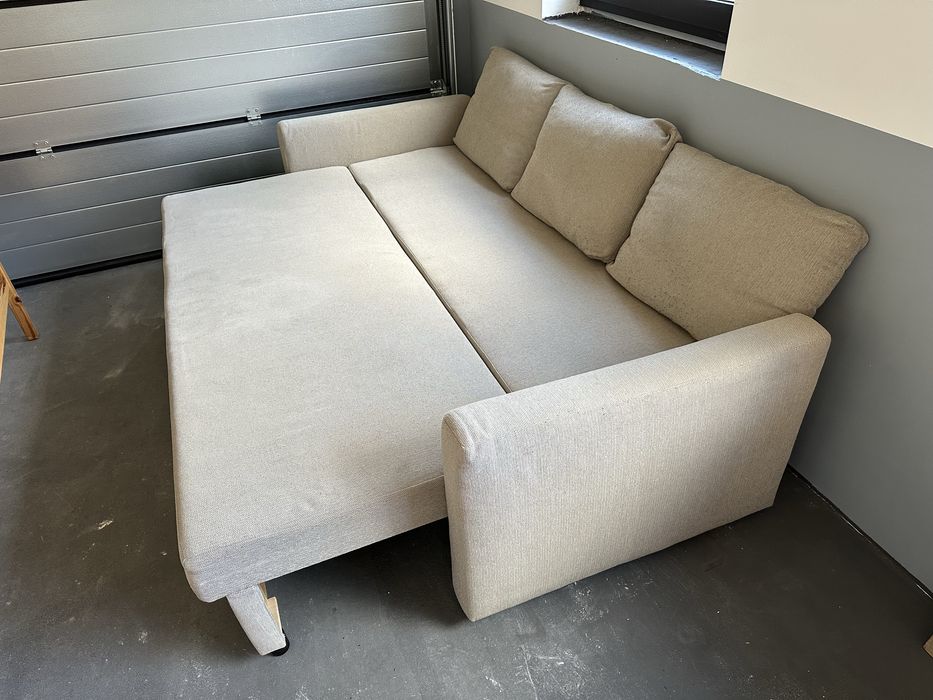 Kanapa IKEA FRIHETEN Rozkładana sofa 3-osobowa szczecinek okazja