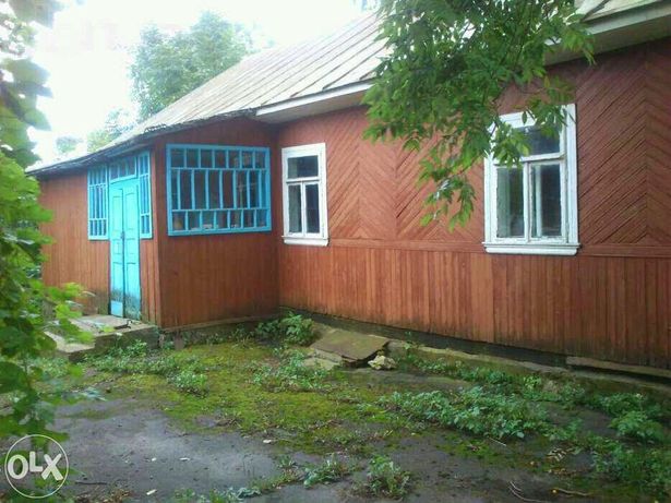 Будинок в селі Томахів Гощанського району
