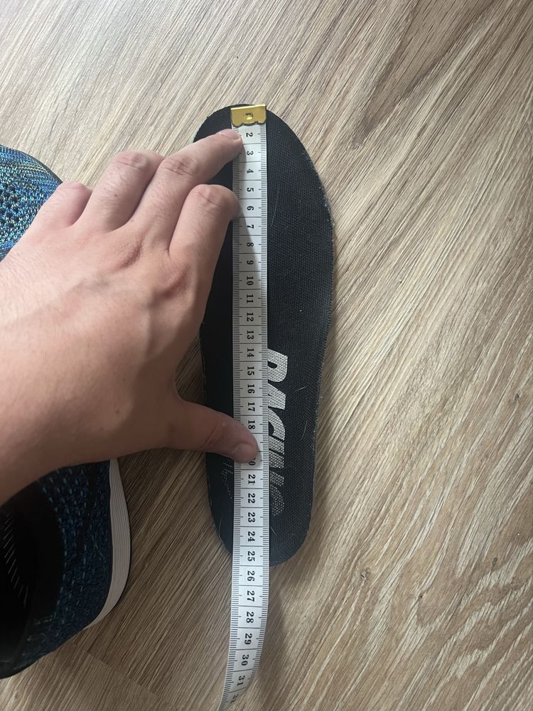 Чоловічі кроссівки Nike Flyknit Racer 40 розмір