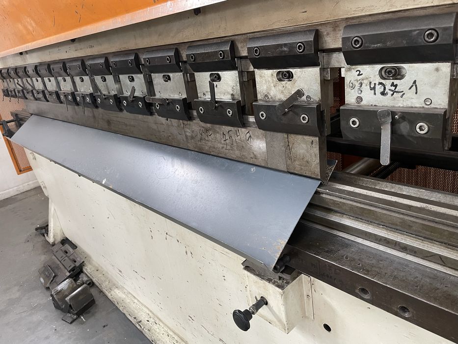 Prasa krawędziowa hydrauliczna