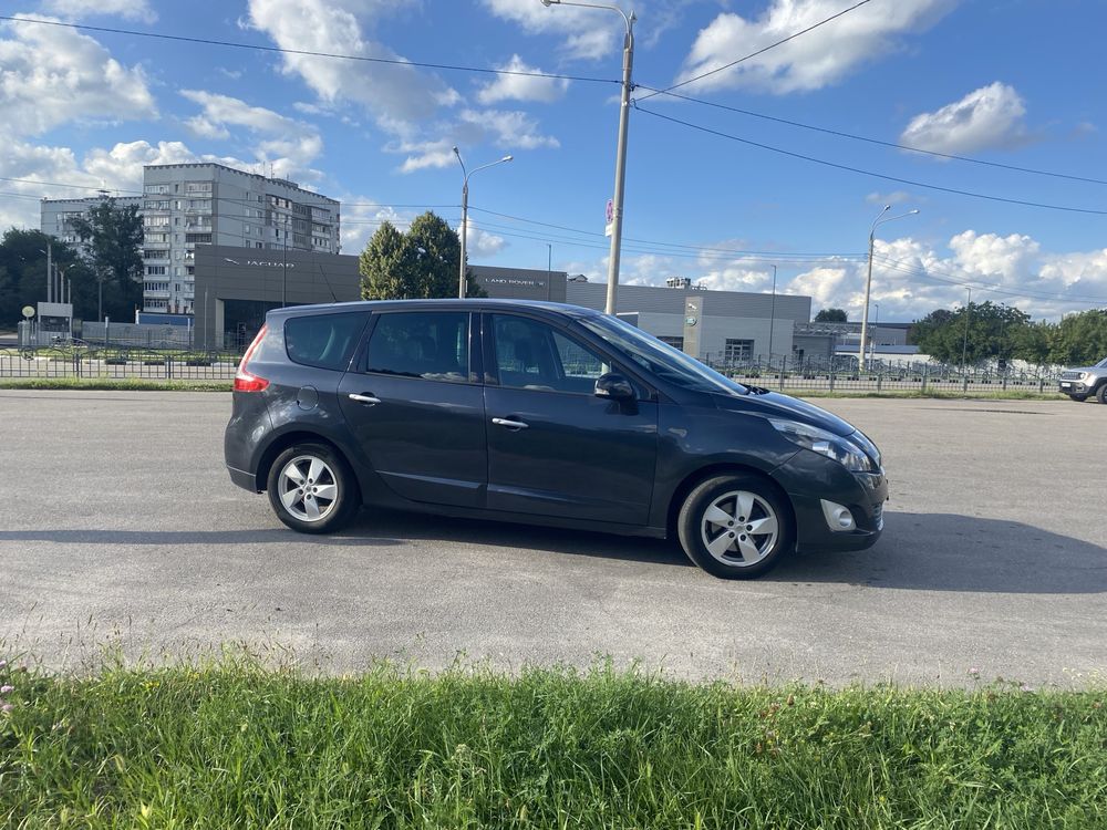 Renault Grand Scenic