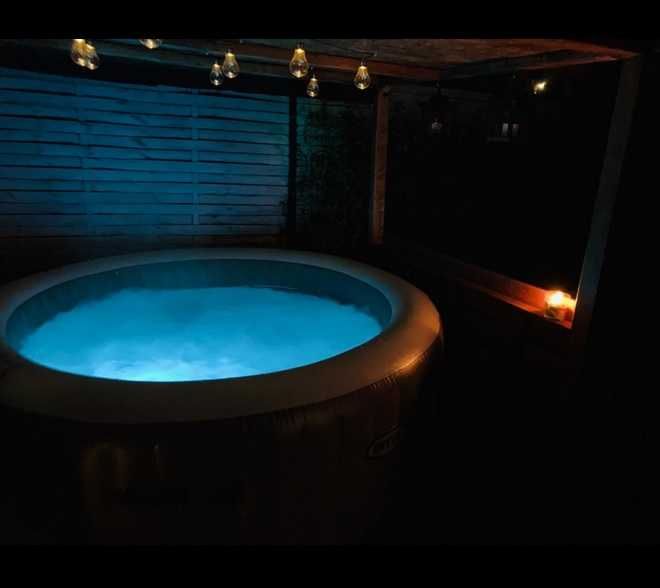 Lampka do jacuzzi INTEX PureSpa LED basenowa hermetyczna mocna