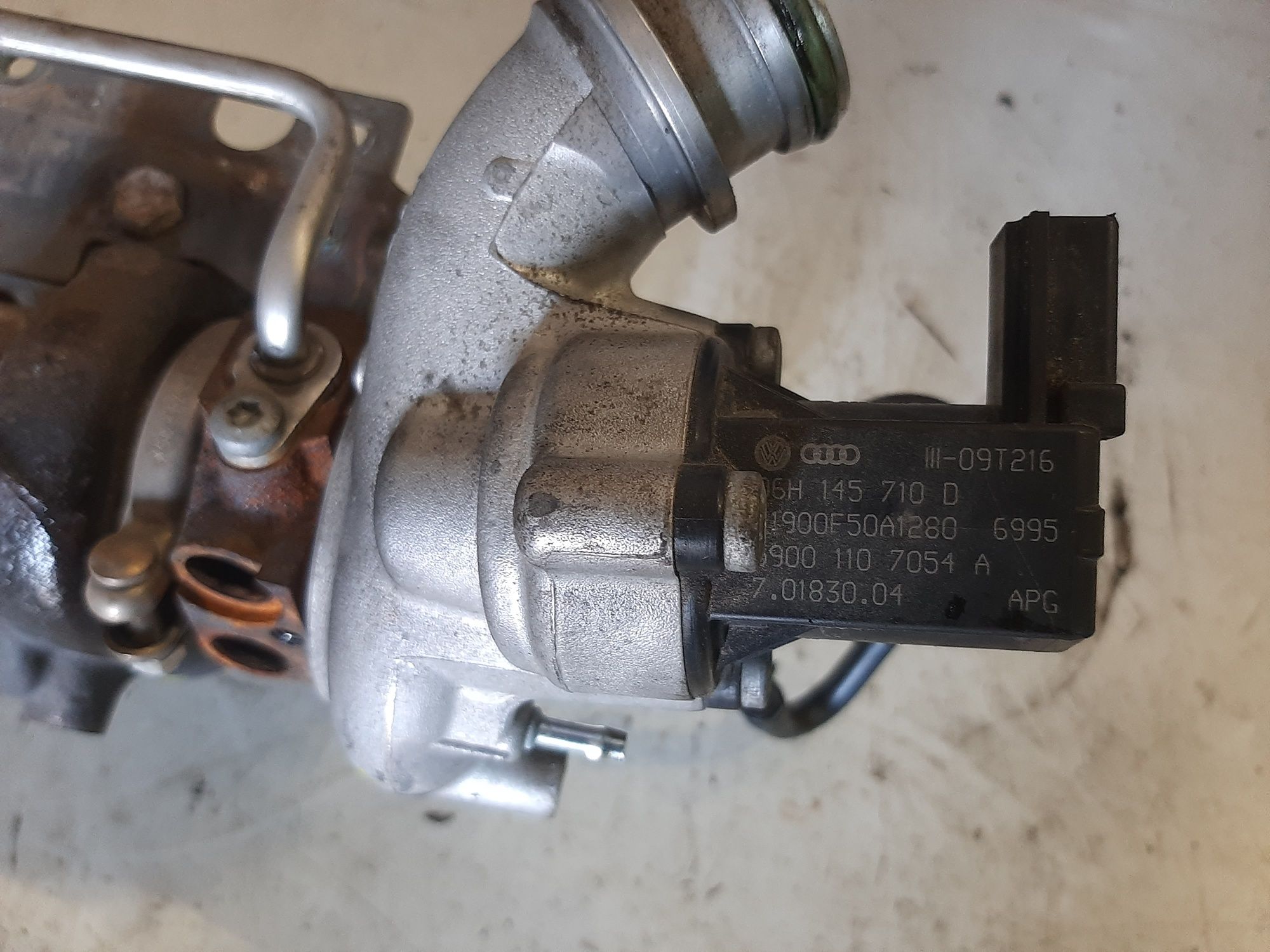 Турбіна турбо компресор 1.4 tsi 03c145702a